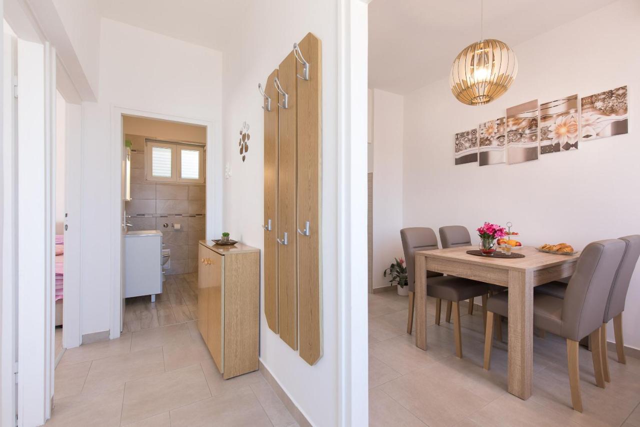 Apartment Oleander Пунат Екстер'єр фото