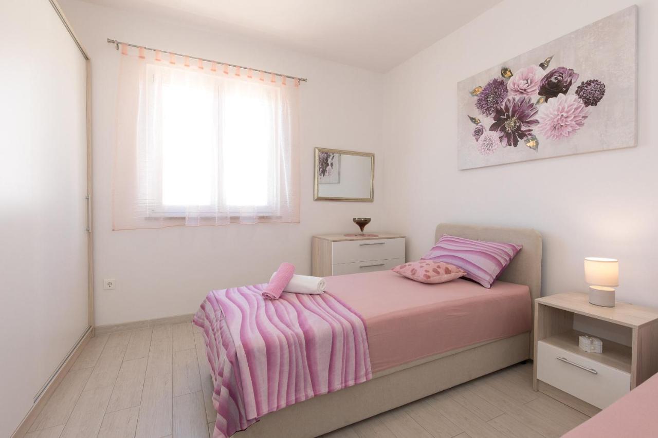Apartment Oleander Пунат Екстер'єр фото